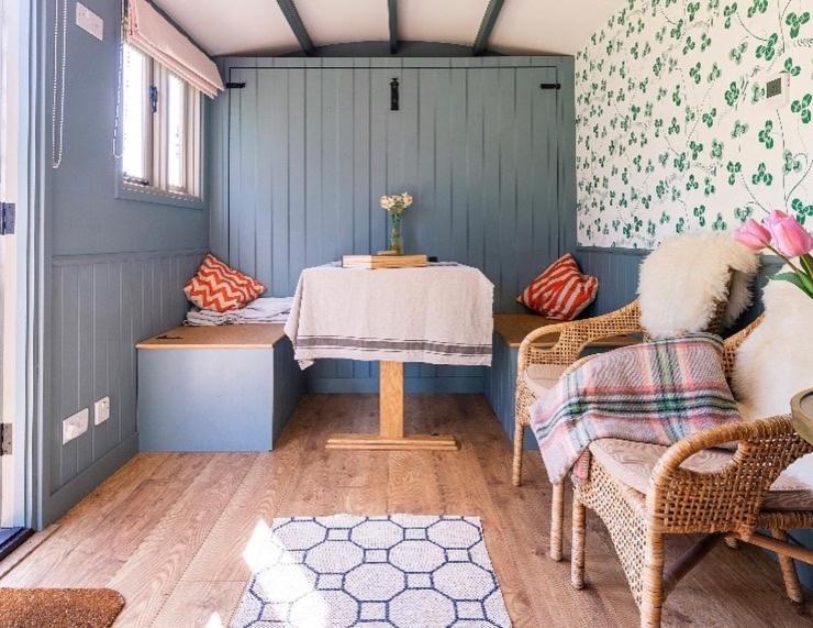Old King William Shepherd Huts And Private Hot Tubs In North Norfolk Hunworth Экстерьер фото